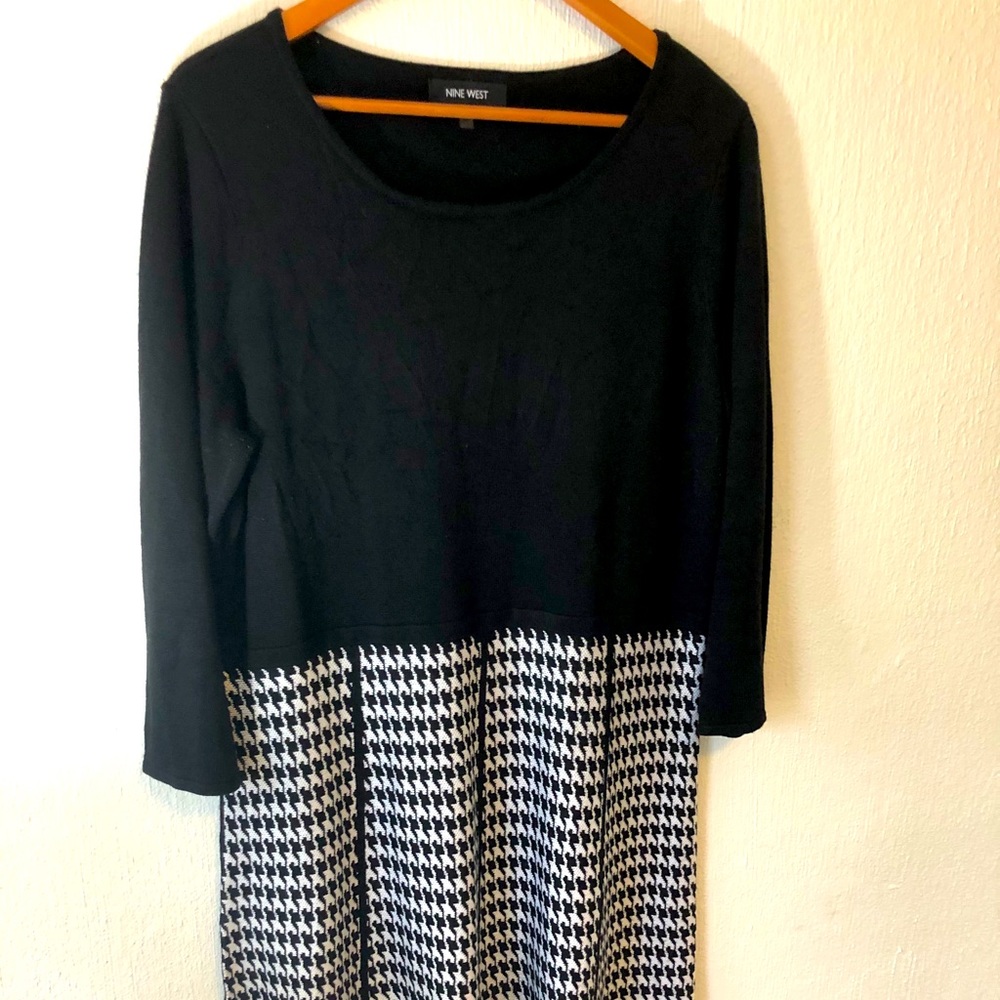 Nine West women’s black and white dress, XL